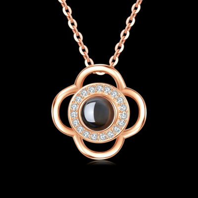 2023 Hot Valentine's Day Gifts Metal Rose Jewelry Gift Box Necklace Fo
 Overview:
 
 100% new design and high quality
 
 Must-have for fashion women
 
 Have a beautiful appearance
 
 
 Specifications:

Necklace：

 Style: ethnic
 
 Matehallowen giftsMy Tech AddictMy Tech Addict